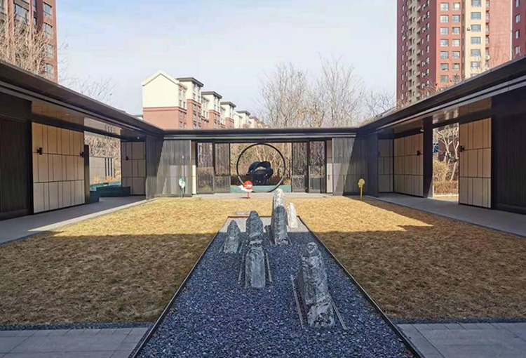 沈陽(yáng)某小區(qū)連廊涼亭廊架幕墻工程